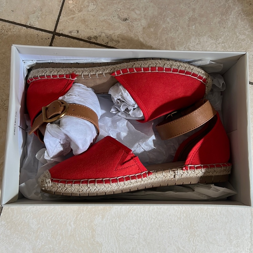 Style & Co red coral espadrilles